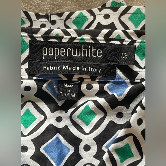 - Paperwhite Woman’s Long Sleeve Button-Up Blouse Size 06 - Picture 6 of 9